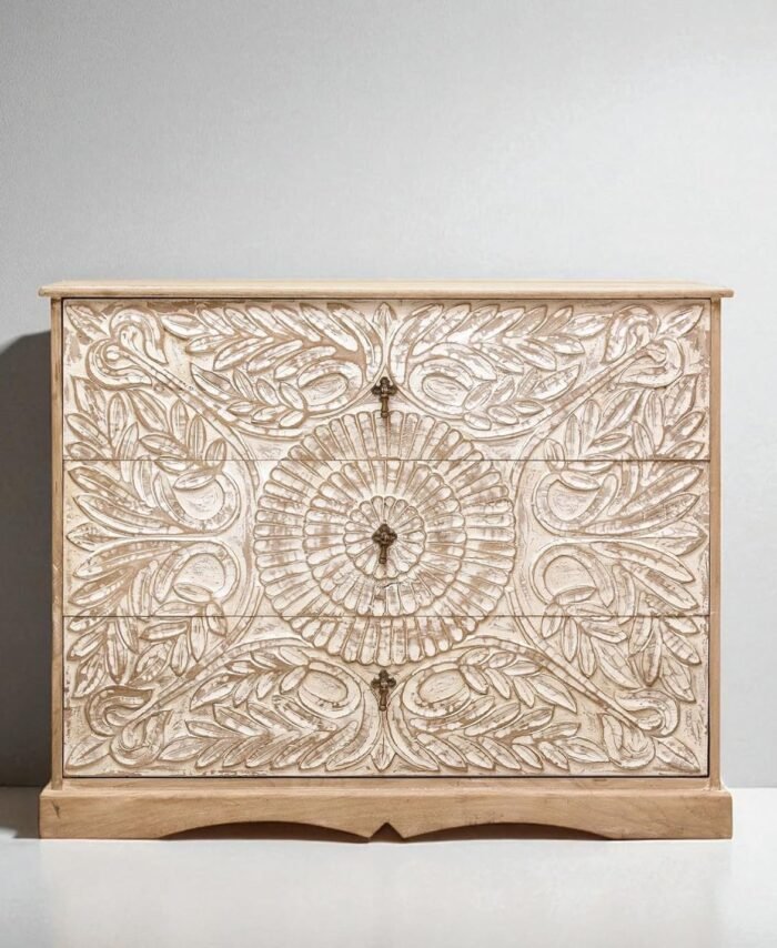 WOODEN 3 DRAWER CHEST